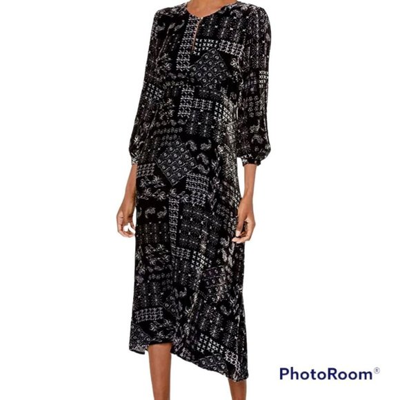 Johnny Was Dresses & Skirts - NWT JOHNNY WAS VELVET WRAP MAXI - XS